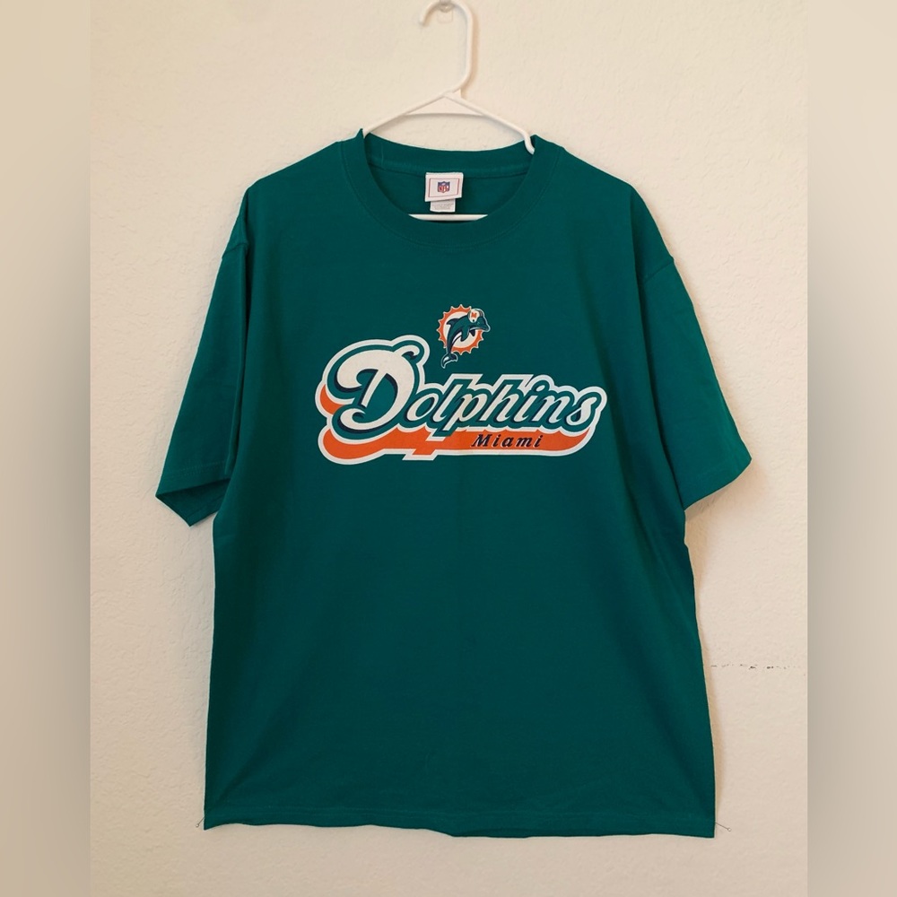 06’ Vintage Dolphins Shirt 🐬